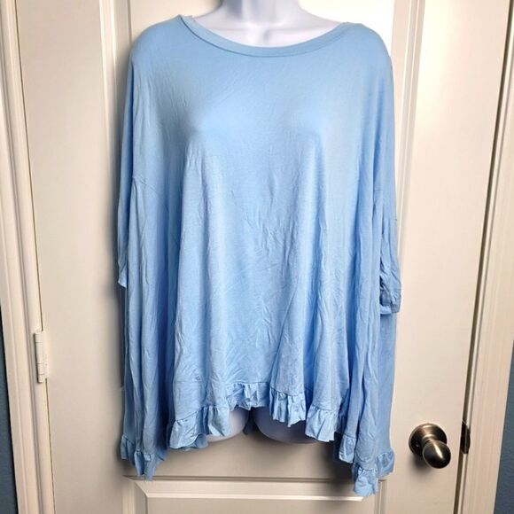 MADELINE SPARKLESTEIN Oversized Top  - Picture 1 of 8